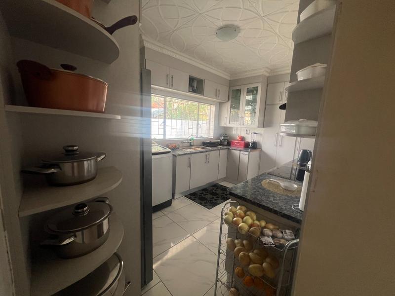 3 Bedroom Property for Sale in Theresa Park Gauteng