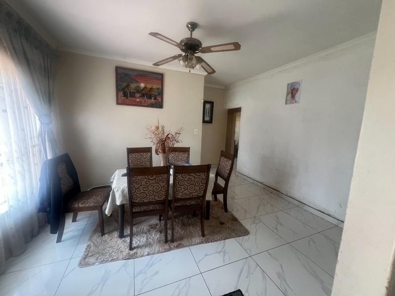 3 Bedroom Property for Sale in Theresa Park Gauteng