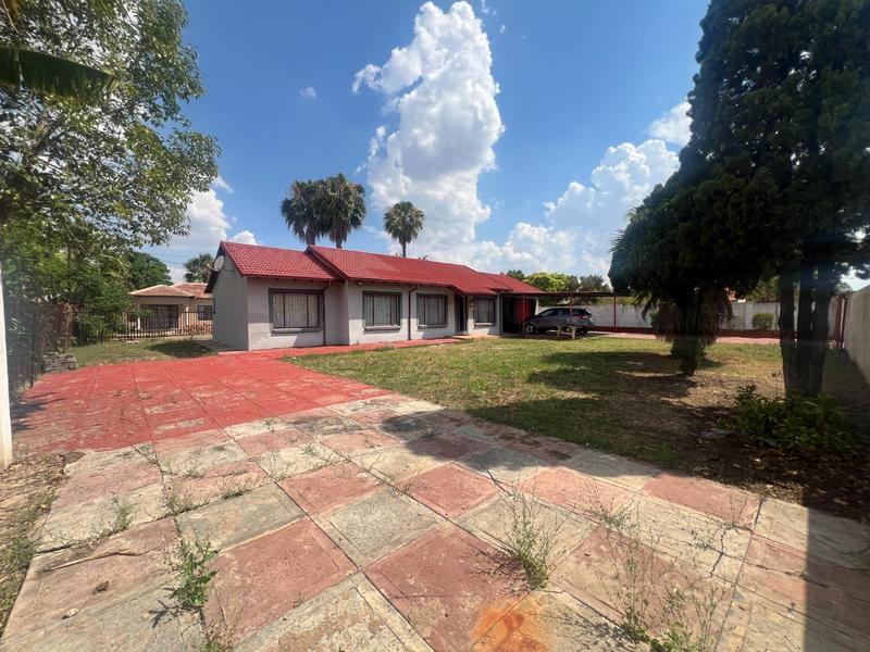 3 Bedroom Property for Sale in Theresa Park Gauteng