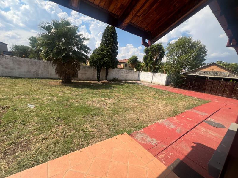 3 Bedroom Property for Sale in Theresa Park Gauteng