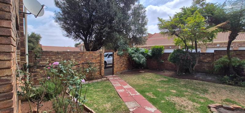 To Let 3 Bedroom Property for Rent in Centurion Central Gauteng