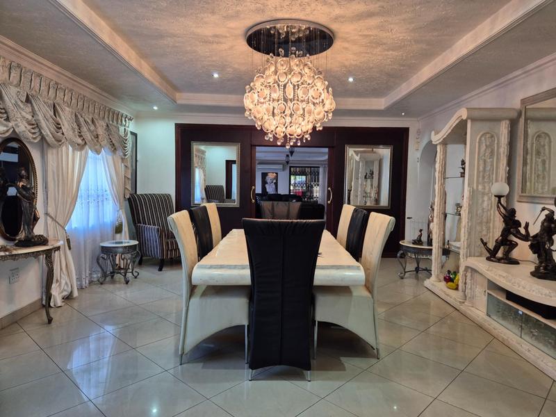 5 Bedroom Property for Sale in The Hill Gauteng