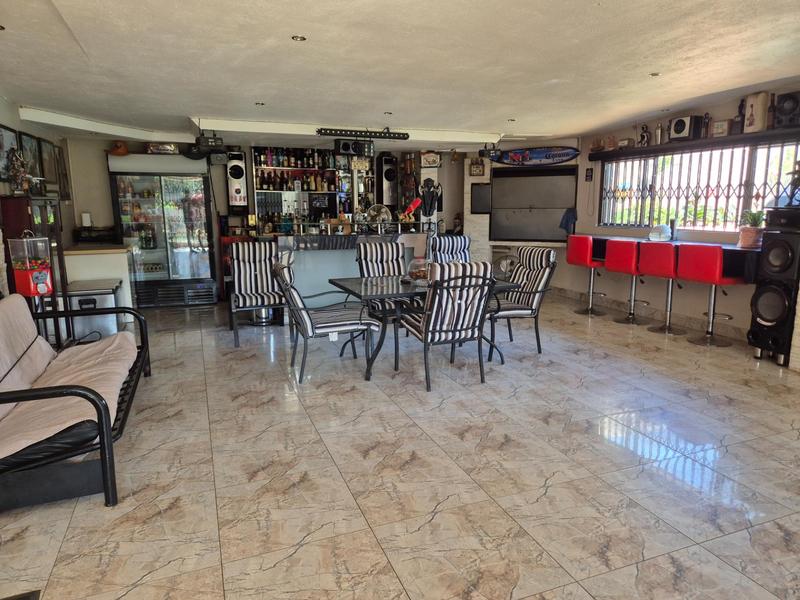 5 Bedroom Property for Sale in The Hill Gauteng