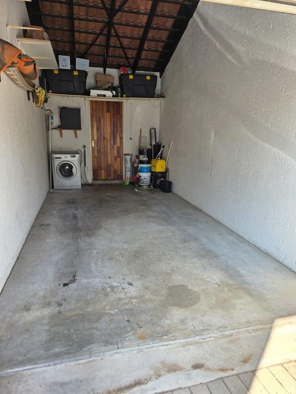2 Bedroom Property for Sale in Sunninghill Gauteng