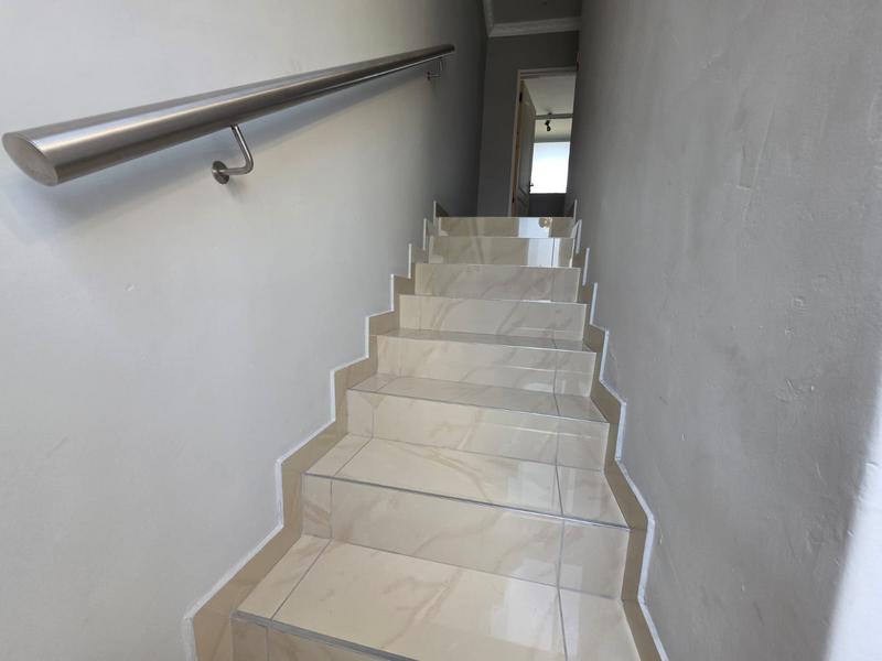 2 Bedroom Property for Sale in Sunninghill Gauteng