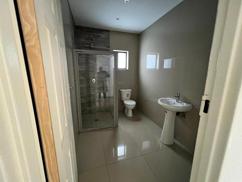 To Let 3 Bedroom Property for Rent in Erasmia Gauteng