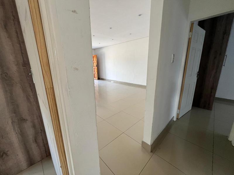 To Let 3 Bedroom Property for Rent in Erasmia Gauteng