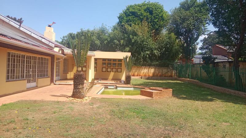 4 Bedroom Property for Sale in Bedfordview Gauteng