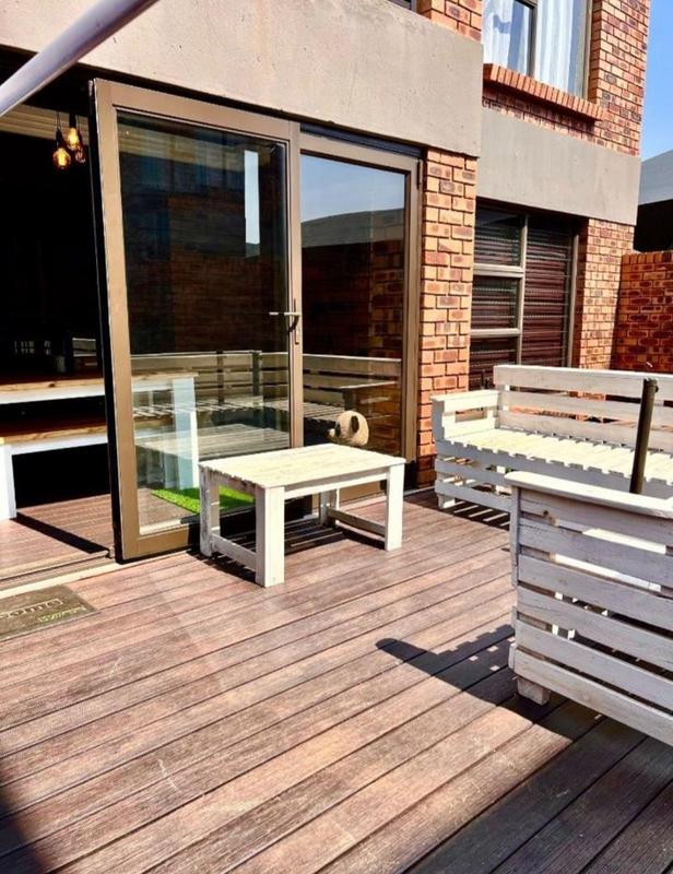 2 Bedroom Property for Sale in Ravenswood Gauteng