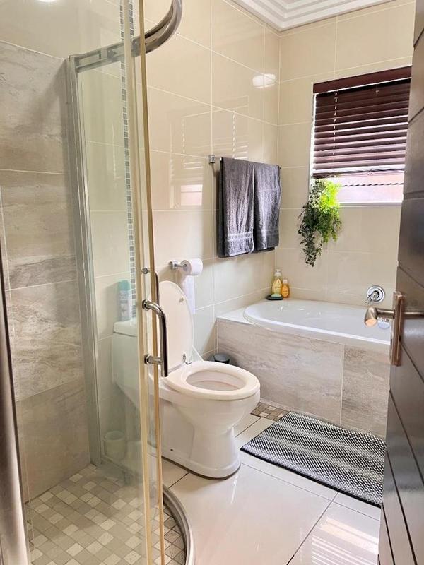 2 Bedroom Property for Sale in Ravenswood Gauteng