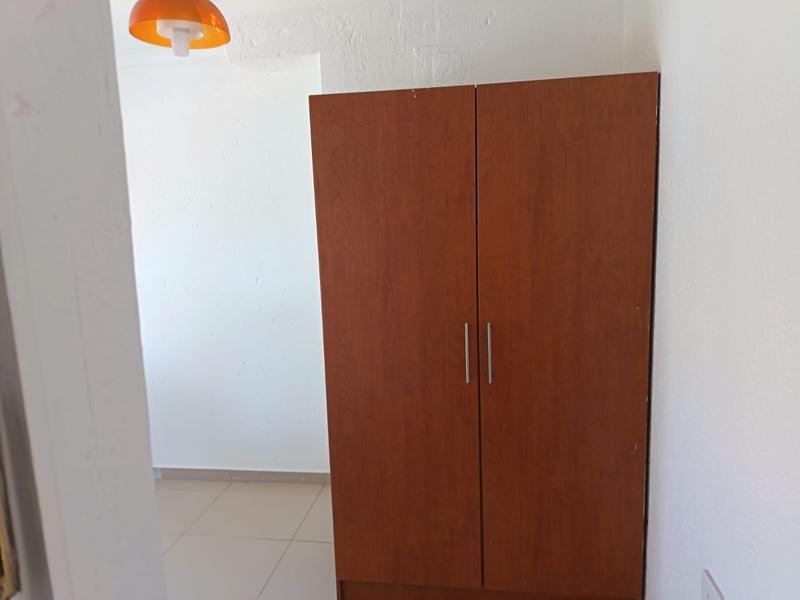1 Bedroom Property for Sale in Bassonia Gauteng
