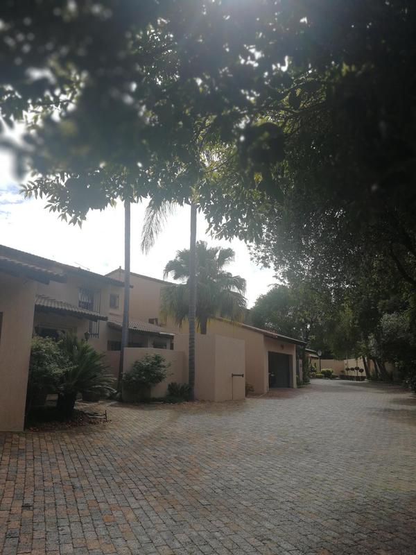 To Let 3 Bedroom Property for Rent in Waterkloof A H Gauteng