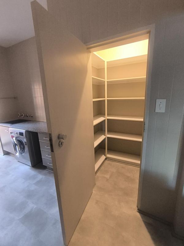 3 Bedroom Property for Sale in Waterkloof A H Gauteng