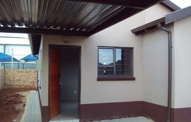 To Let 3 Bedroom Property for Rent in Windmill Park Gauteng