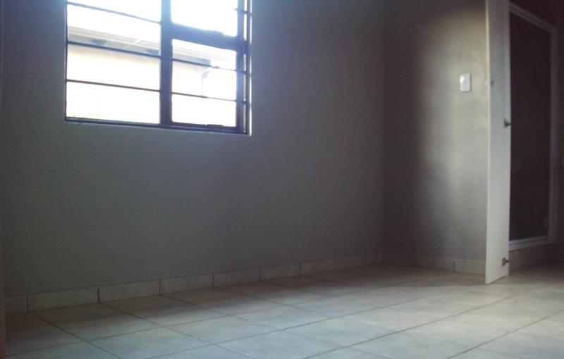 To Let 3 Bedroom Property for Rent in Windmill Park Gauteng