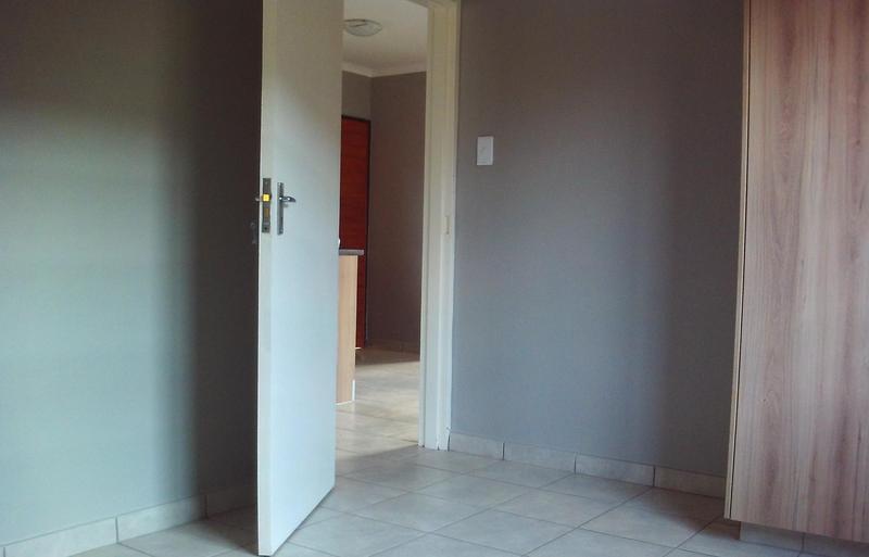 To Let 3 Bedroom Property for Rent in Windmill Park Gauteng