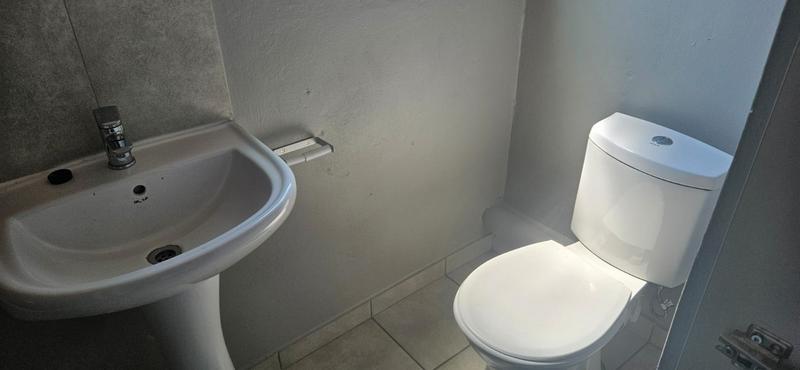 To Let 3 Bedroom Property for Rent in Windmill Park Gauteng