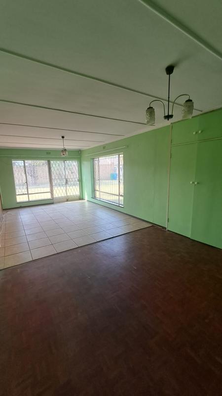 To Let 3 Bedroom Property for Rent in Van Riebeeck Park Gauteng