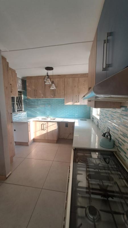 To Let 3 Bedroom Property for Rent in Van Riebeeck Park Gauteng