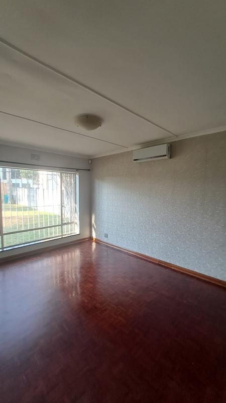 To Let 3 Bedroom Property for Rent in Van Riebeeck Park Gauteng