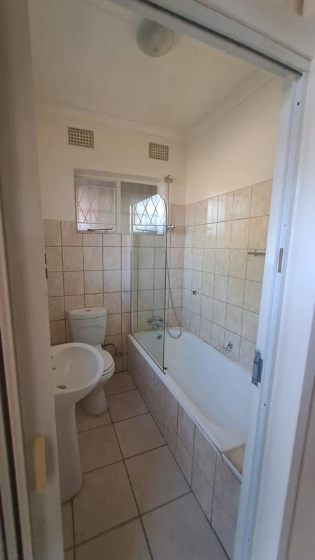 To Let 3 Bedroom Property for Rent in Van Riebeeck Park Gauteng