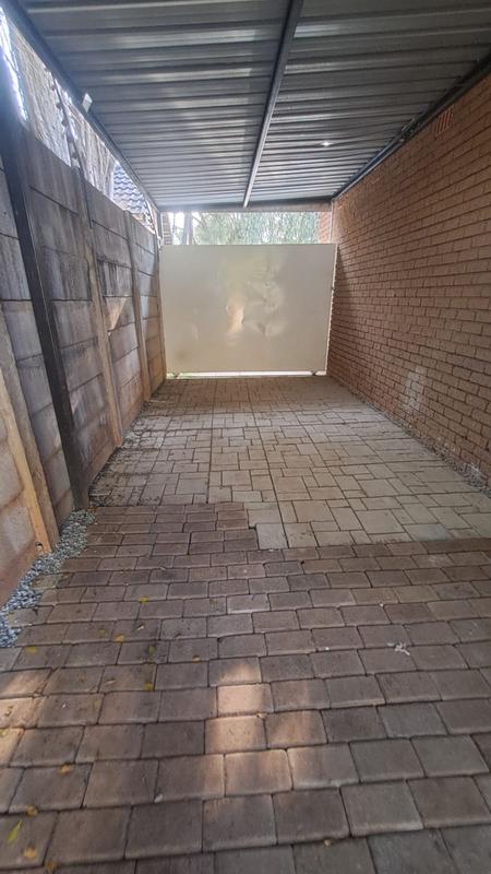 To Let 3 Bedroom Property for Rent in Van Riebeeck Park Gauteng