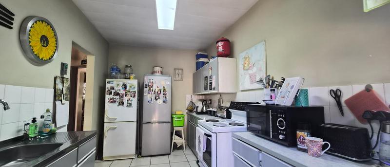3 Bedroom Property for Sale in Silverton Gauteng