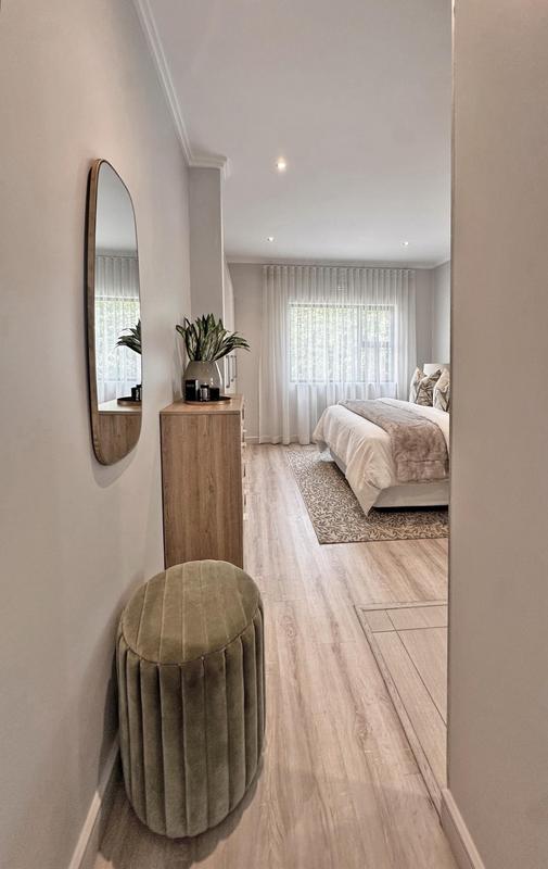 2 Bedroom Property for Sale in Bryanston Gauteng