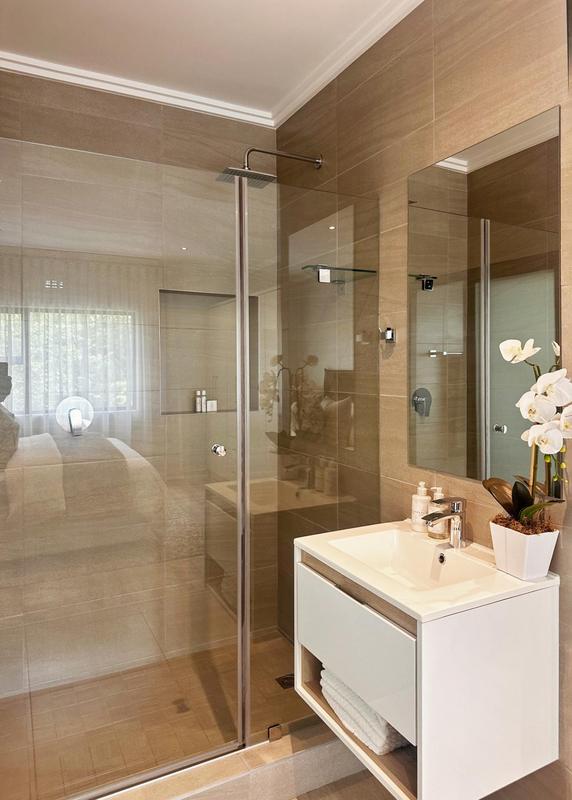 2 Bedroom Property for Sale in Bryanston Gauteng