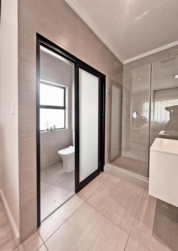 2 Bedroom Property for Sale in Bryanston Gauteng