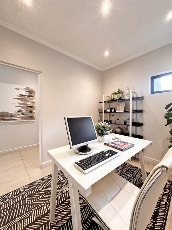 3 Bedroom Property for Sale in Bryanston Gauteng