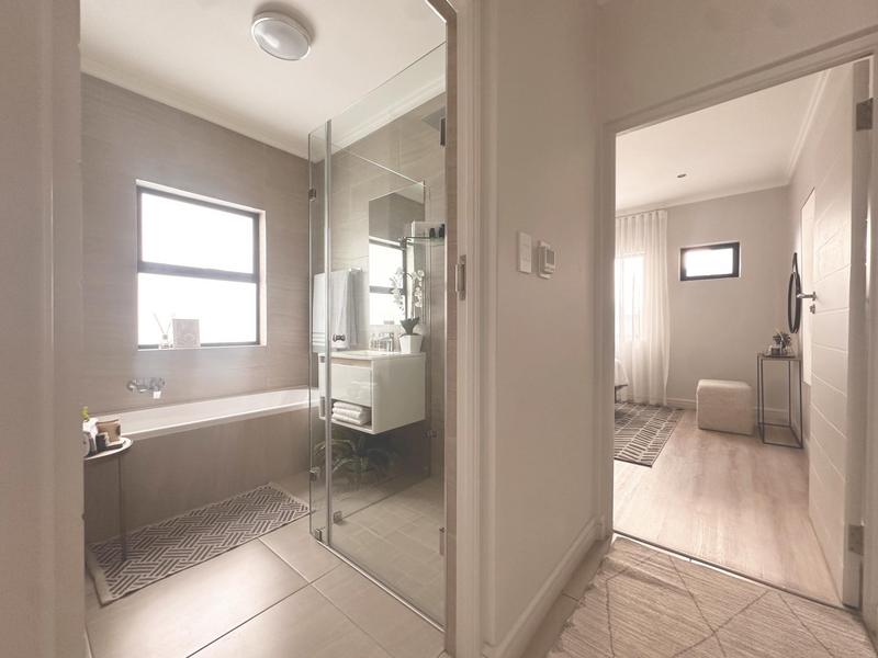 3 Bedroom Property for Sale in Bryanston Gauteng