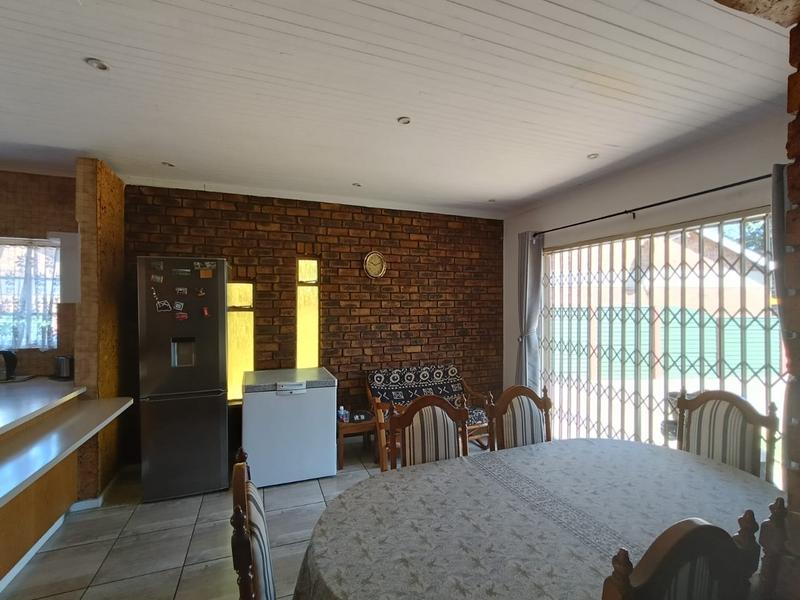 3 Bedroom Property for Sale in Dersley Gauteng
