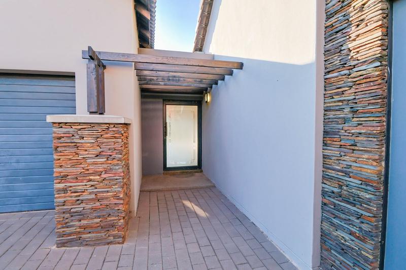 To Let 3 Bedroom Property for Rent in Copperleaf Estate Gauteng