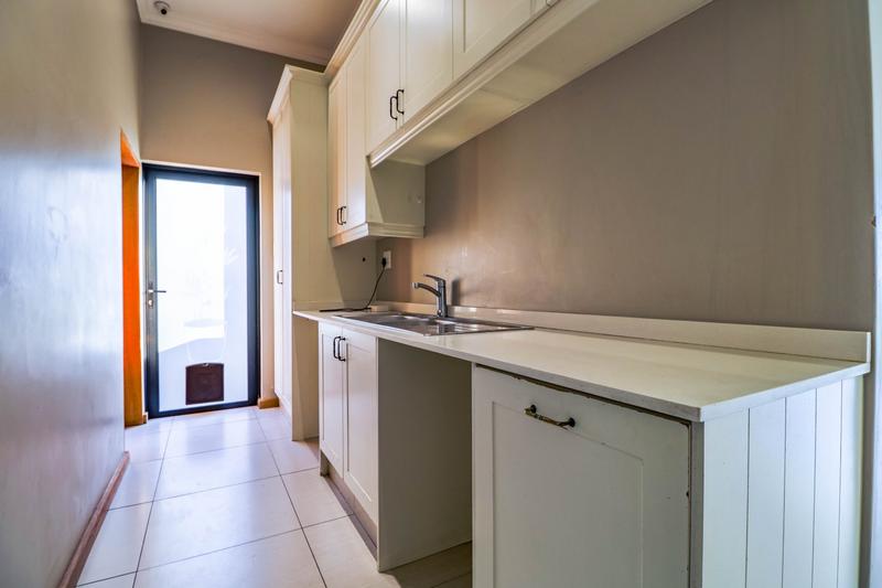 To Let 3 Bedroom Property for Rent in Copperleaf Estate Gauteng