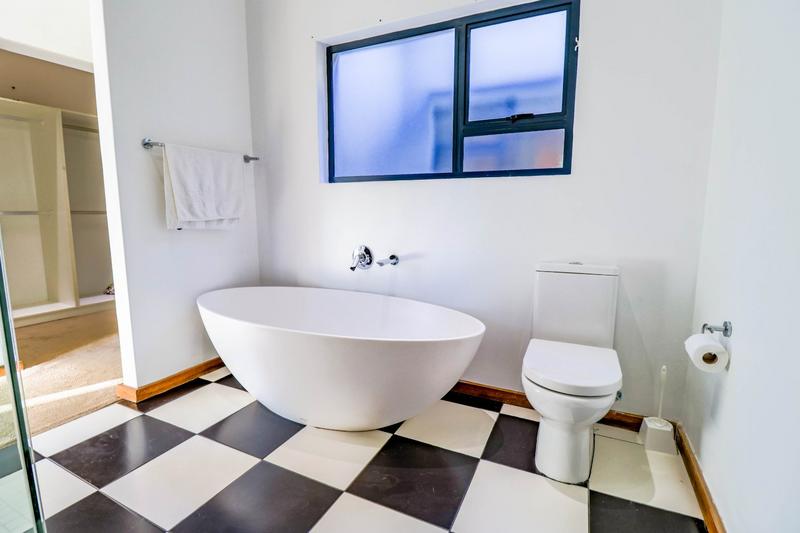 To Let 3 Bedroom Property for Rent in Copperleaf Estate Gauteng