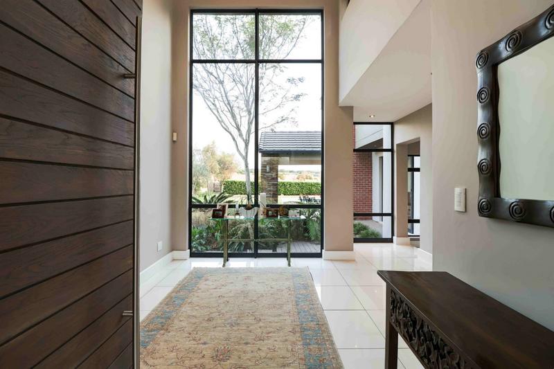 5 Bedroom Property for Sale in Copperleaf Estate Gauteng