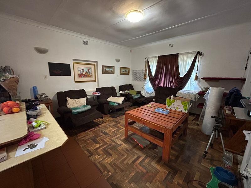 6 Bedroom Property for Sale in Lyttelton Gauteng