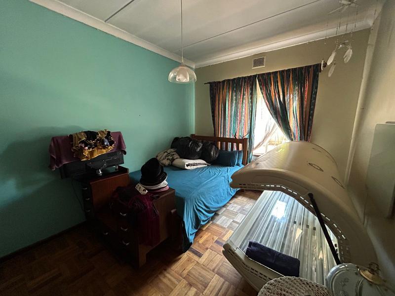 6 Bedroom Property for Sale in Lyttelton Gauteng