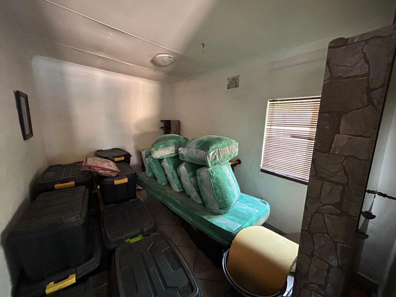 6 Bedroom Property for Sale in Lyttelton Gauteng