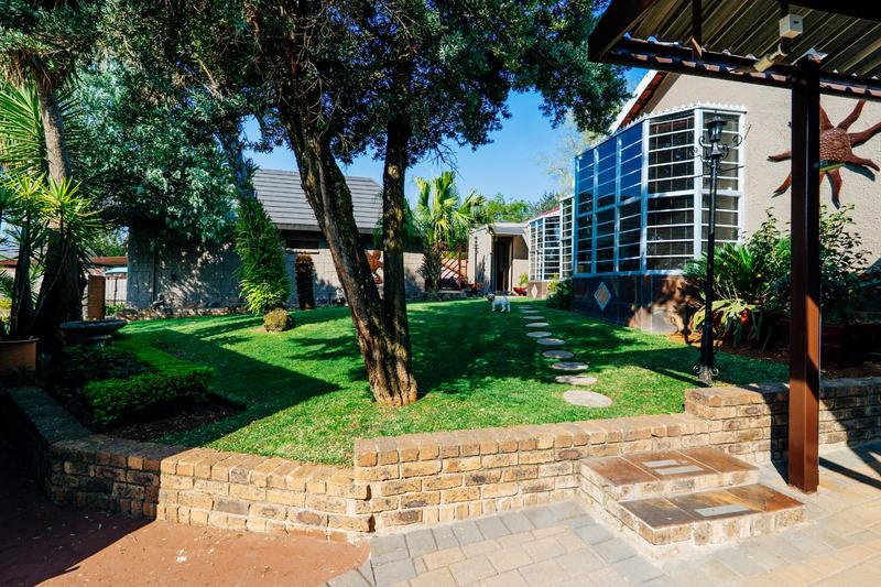 3 Bedroom Property for Sale in Wierda Park Gauteng