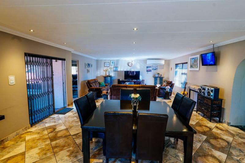 3 Bedroom Property for Sale in Wierda Park Gauteng