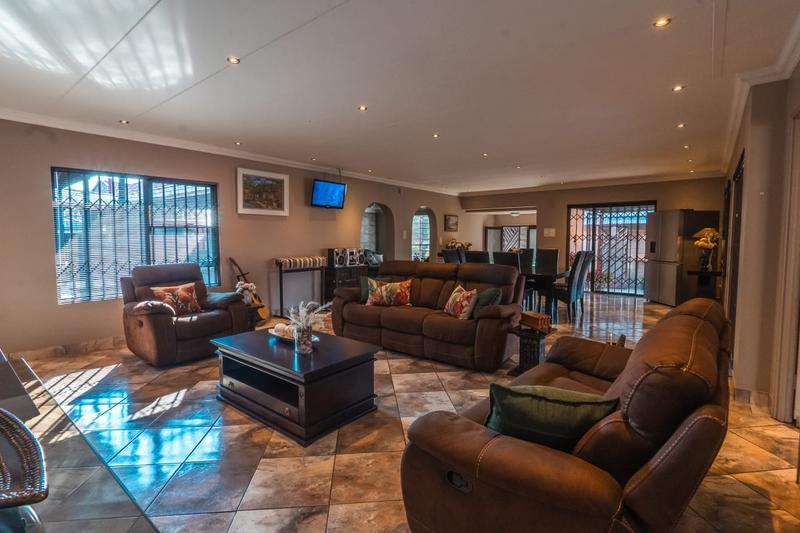 3 Bedroom Property for Sale in Wierda Park Gauteng