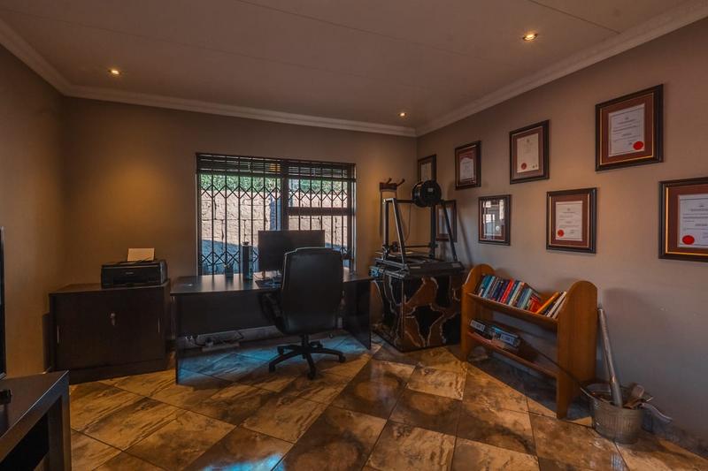 3 Bedroom Property for Sale in Wierda Park Gauteng
