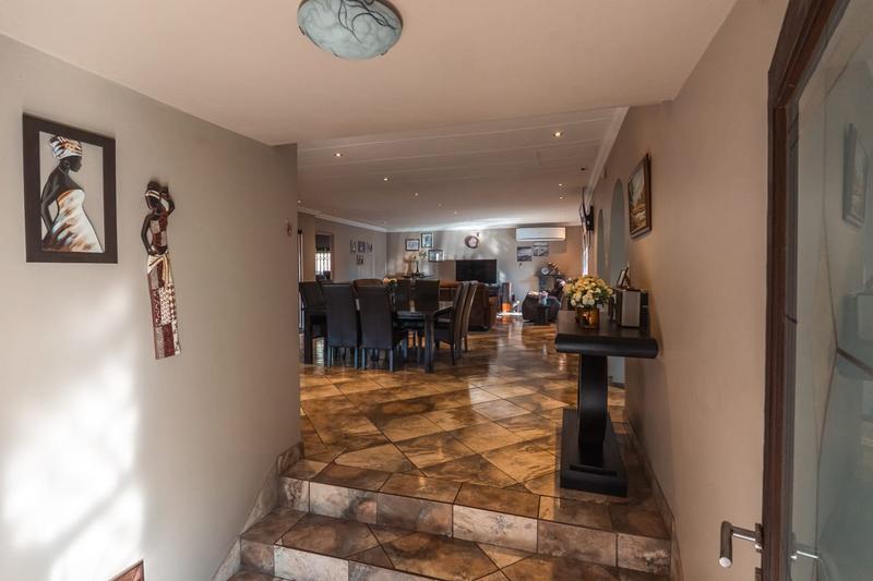 3 Bedroom Property for Sale in Wierda Park Gauteng