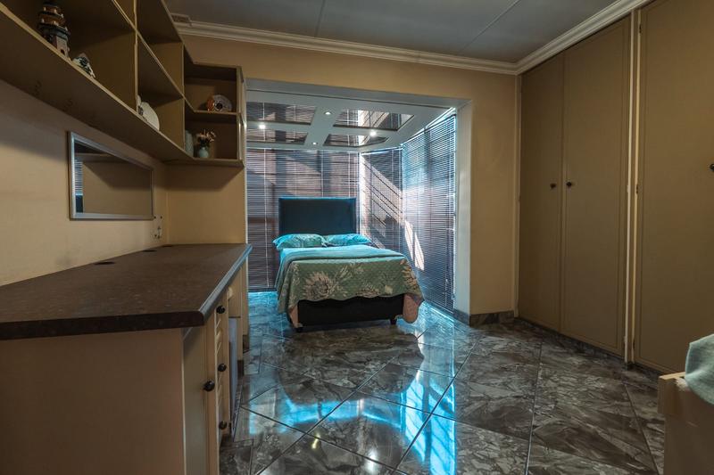3 Bedroom Property for Sale in Wierda Park Gauteng
