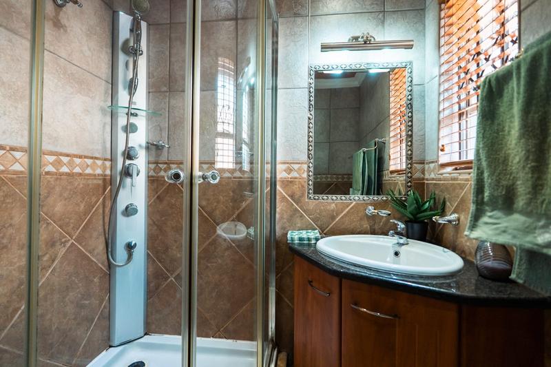 3 Bedroom Property for Sale in Wierda Park Gauteng