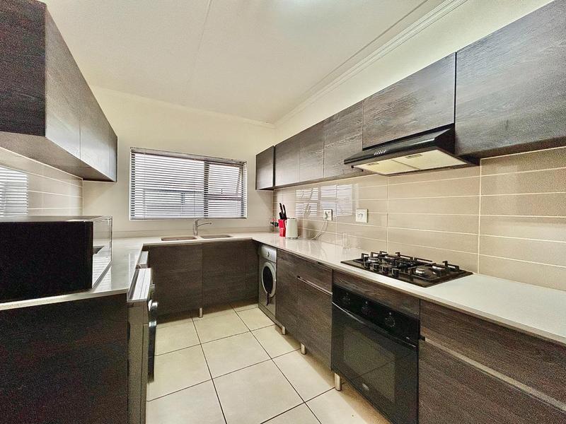 To Let 3 Bedroom Property for Rent in Petervale Gauteng