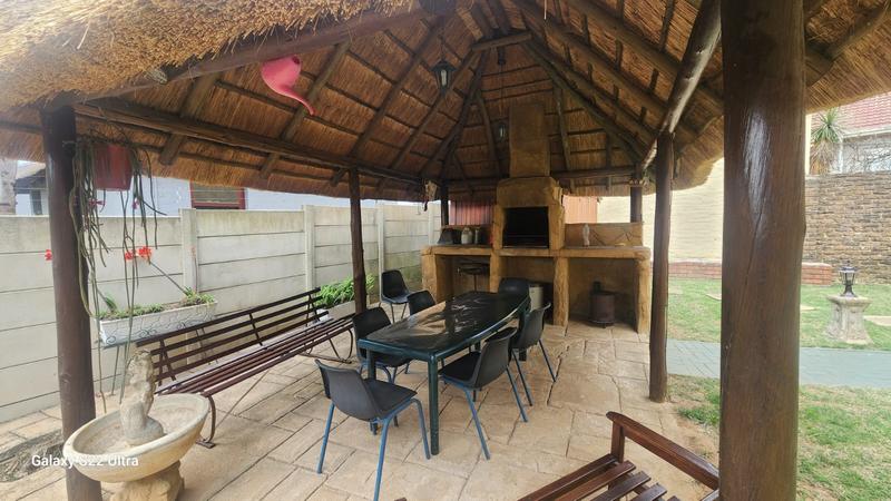 4 Bedroom Property for Sale in Greenhills Gauteng