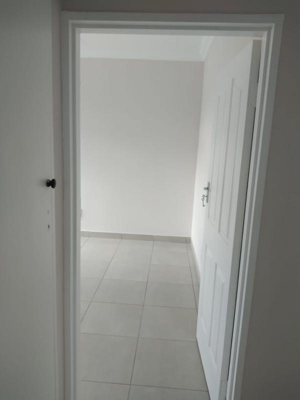 To Let 3 Bedroom Property for Rent in Florida Gauteng